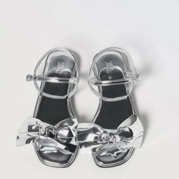 Zara Girls' Mirrored Bow Sandals (NWT) - Picture 4 of 6